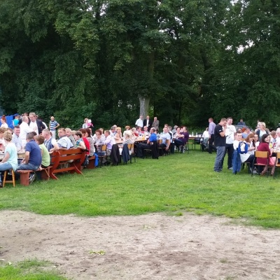 Piknik integracyjny mieszkańców w Olesznie